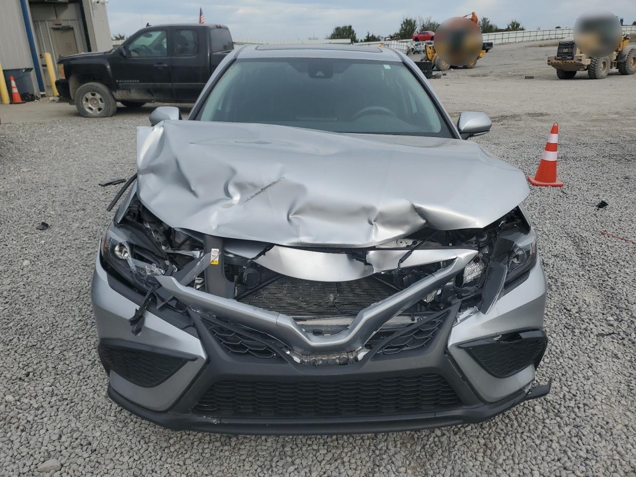 2024 TOYOTA CAMRY
