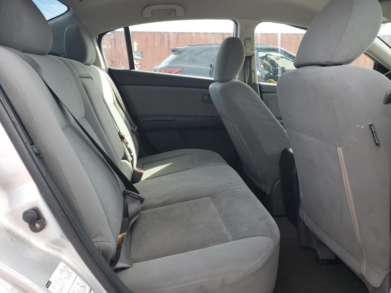 2010 NISSAN SENTRA