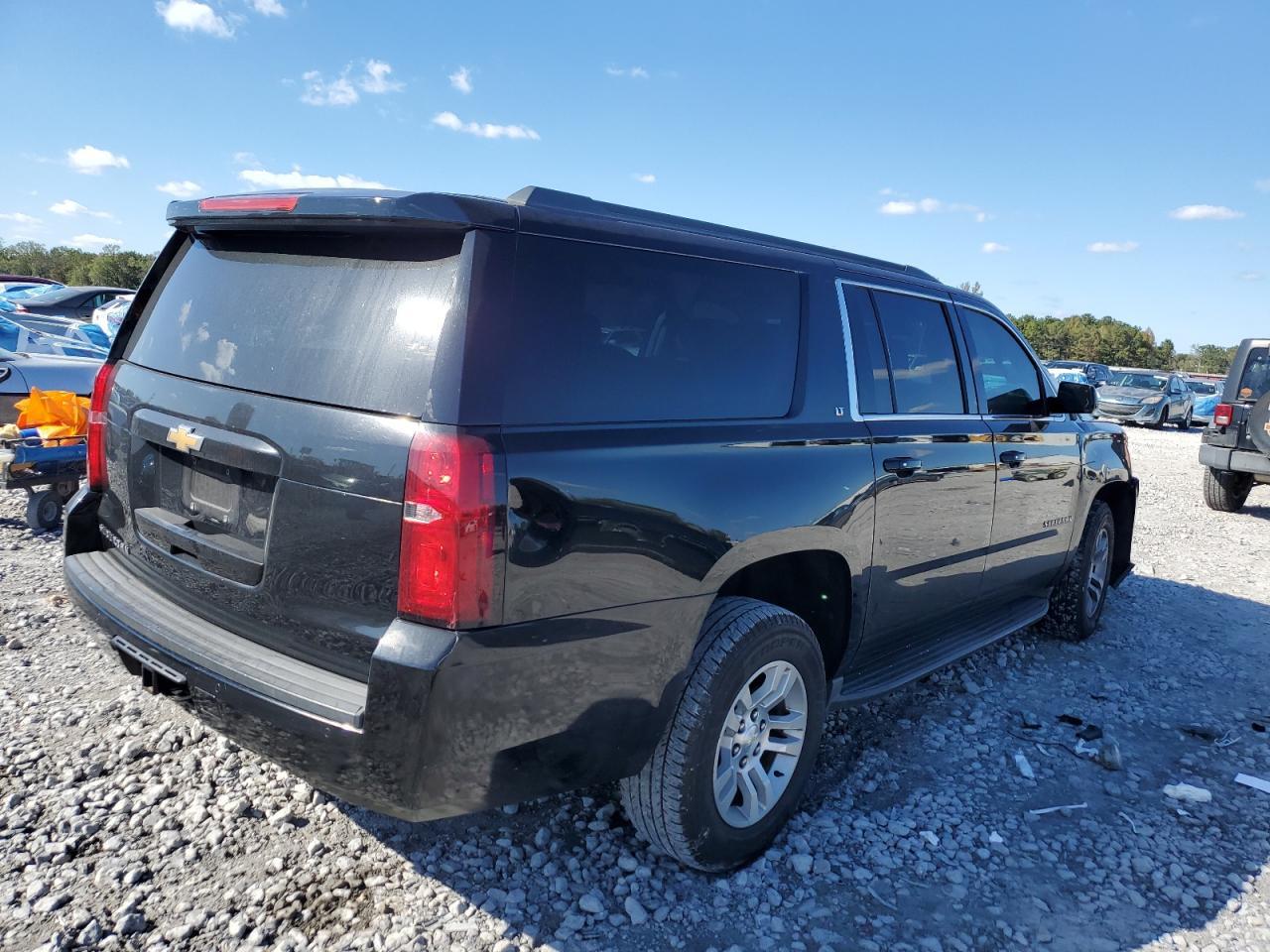 2017 CHEVROLET Suburban