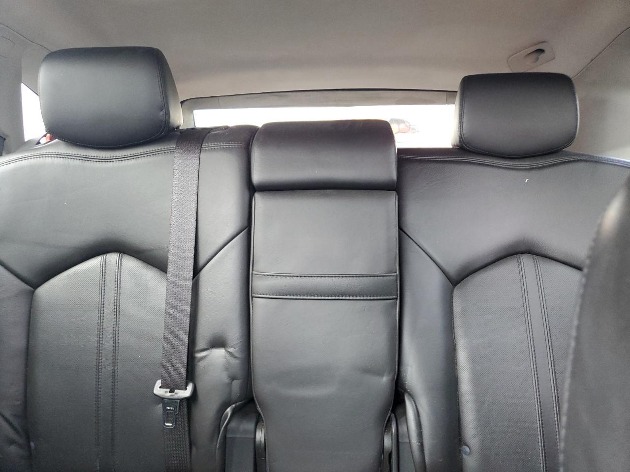 2011 CADILLAC SRX