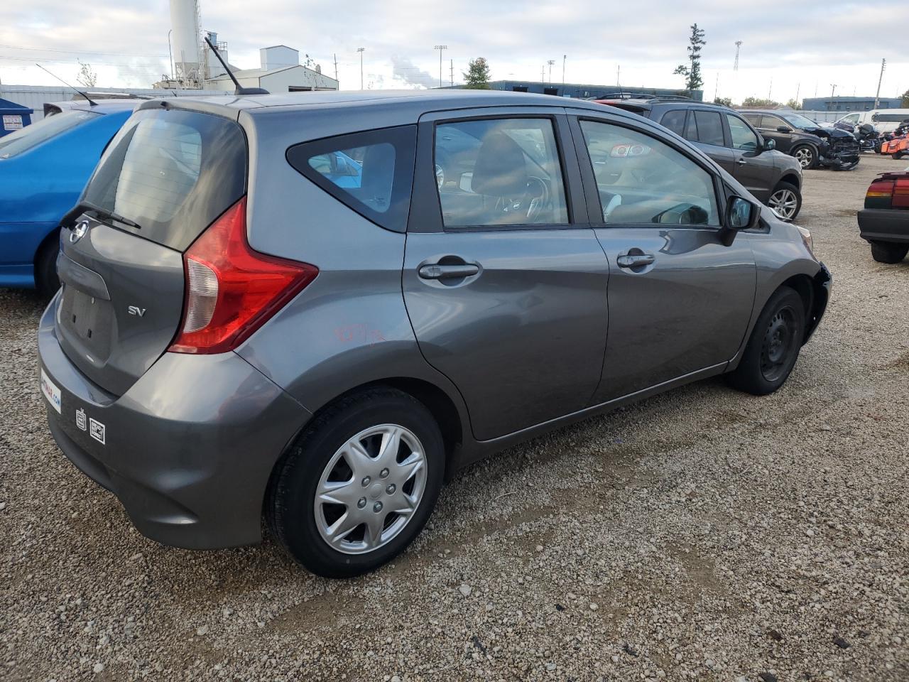 2017 NISSAN Versa Note