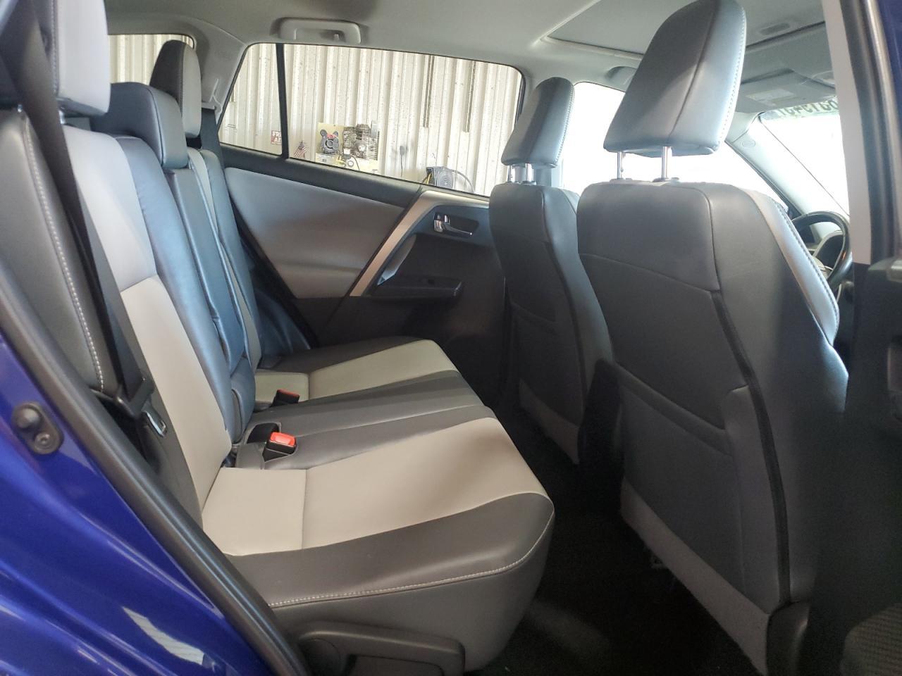 2014 TOYOTA RAV4