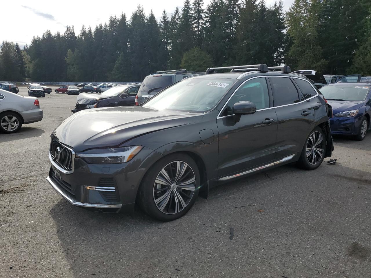2022 VOLVO XC60