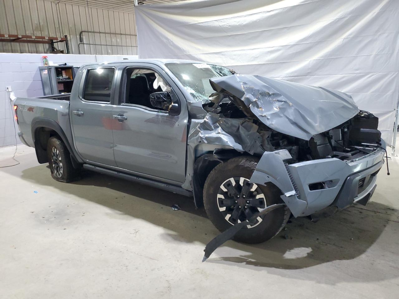 2024 NISSAN Frontier