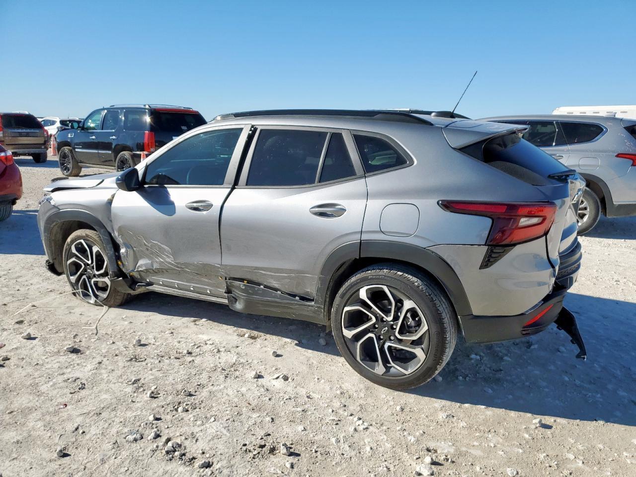 2025 CHEVROLET TRAX