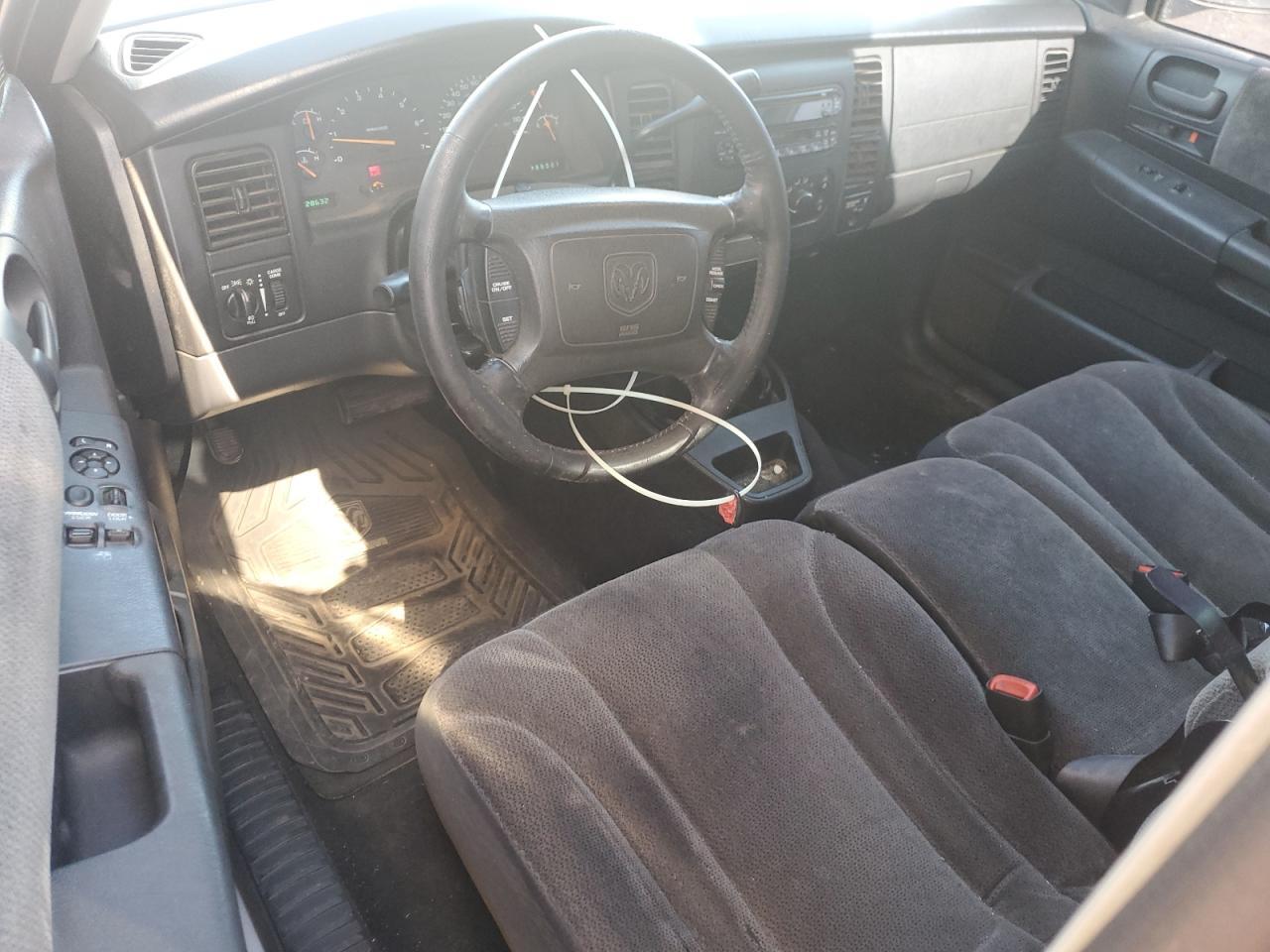 2001 DODGE Dakota