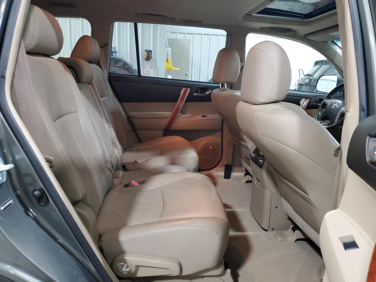 2008 TOYOTA HIGHLANDER