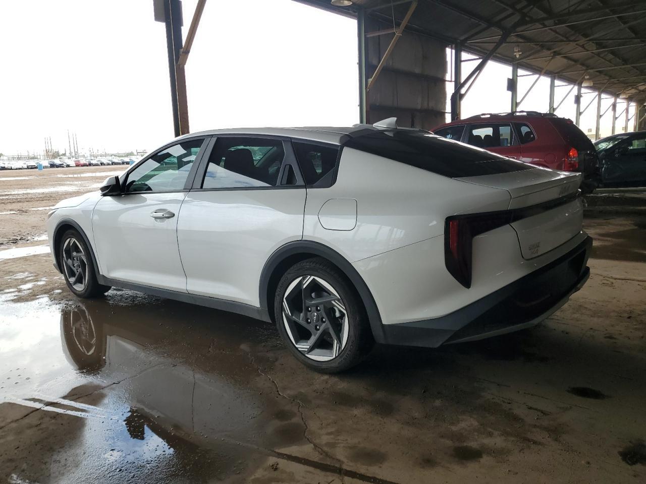2025 KIA K4