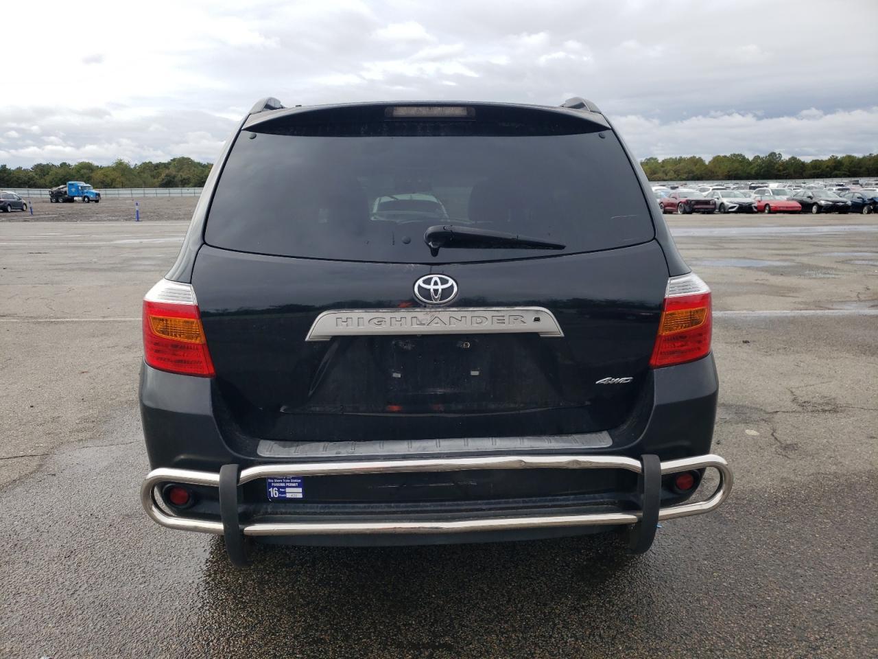 2010 TOYOTA HIGHLANDER