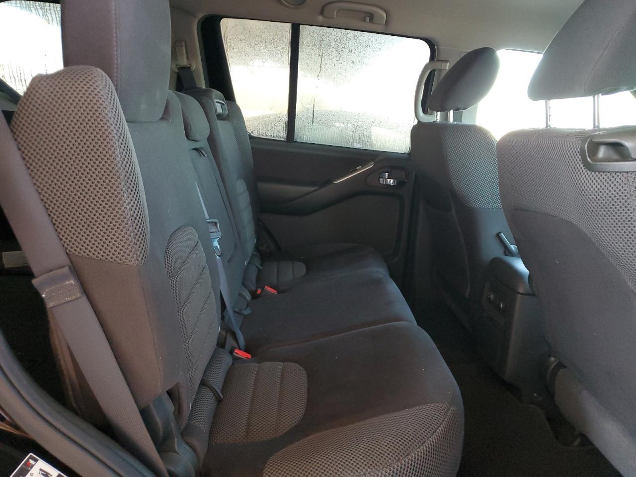 2012 NISSAN PATHFINDER