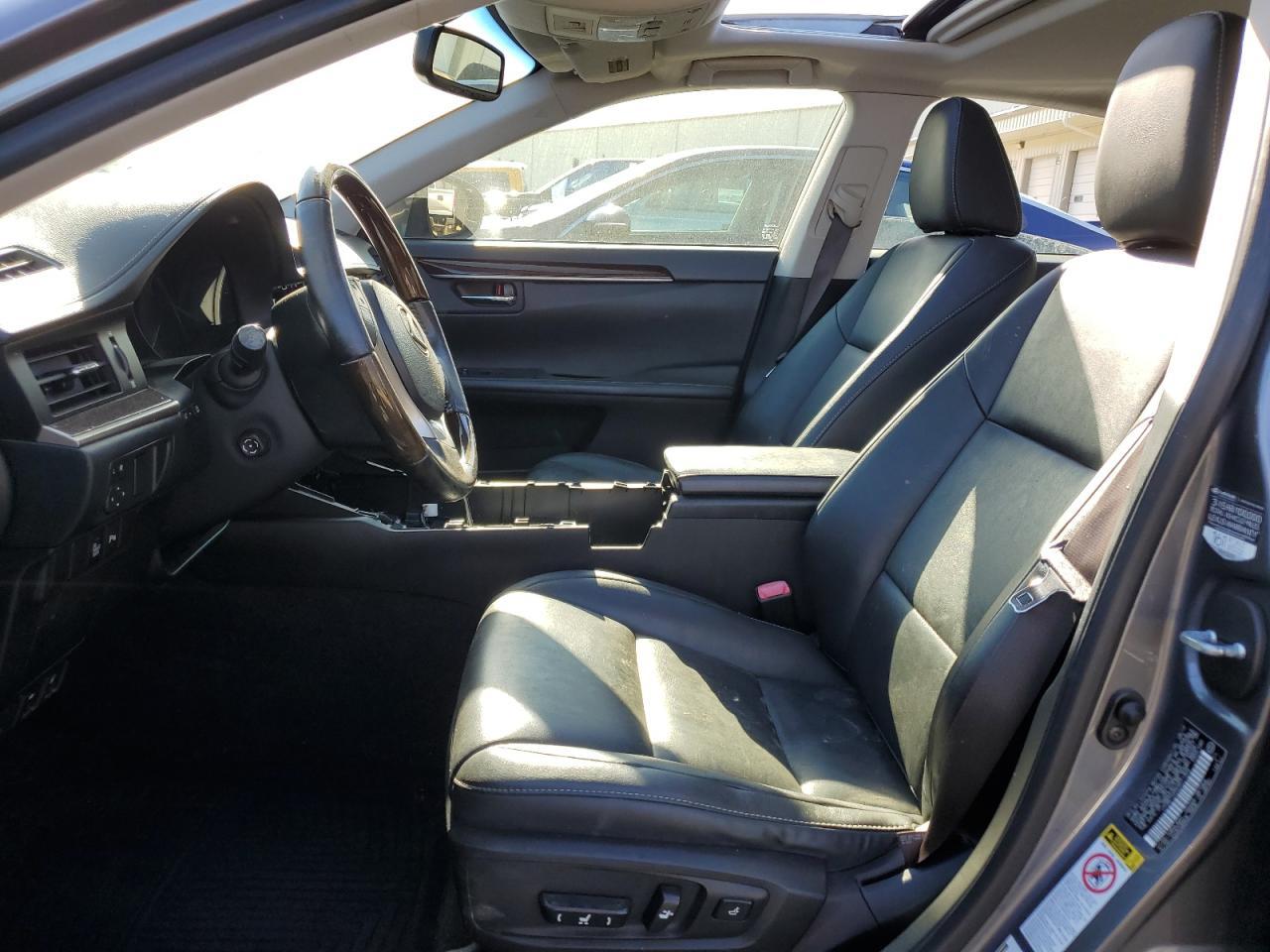 2013 LEXUS Es