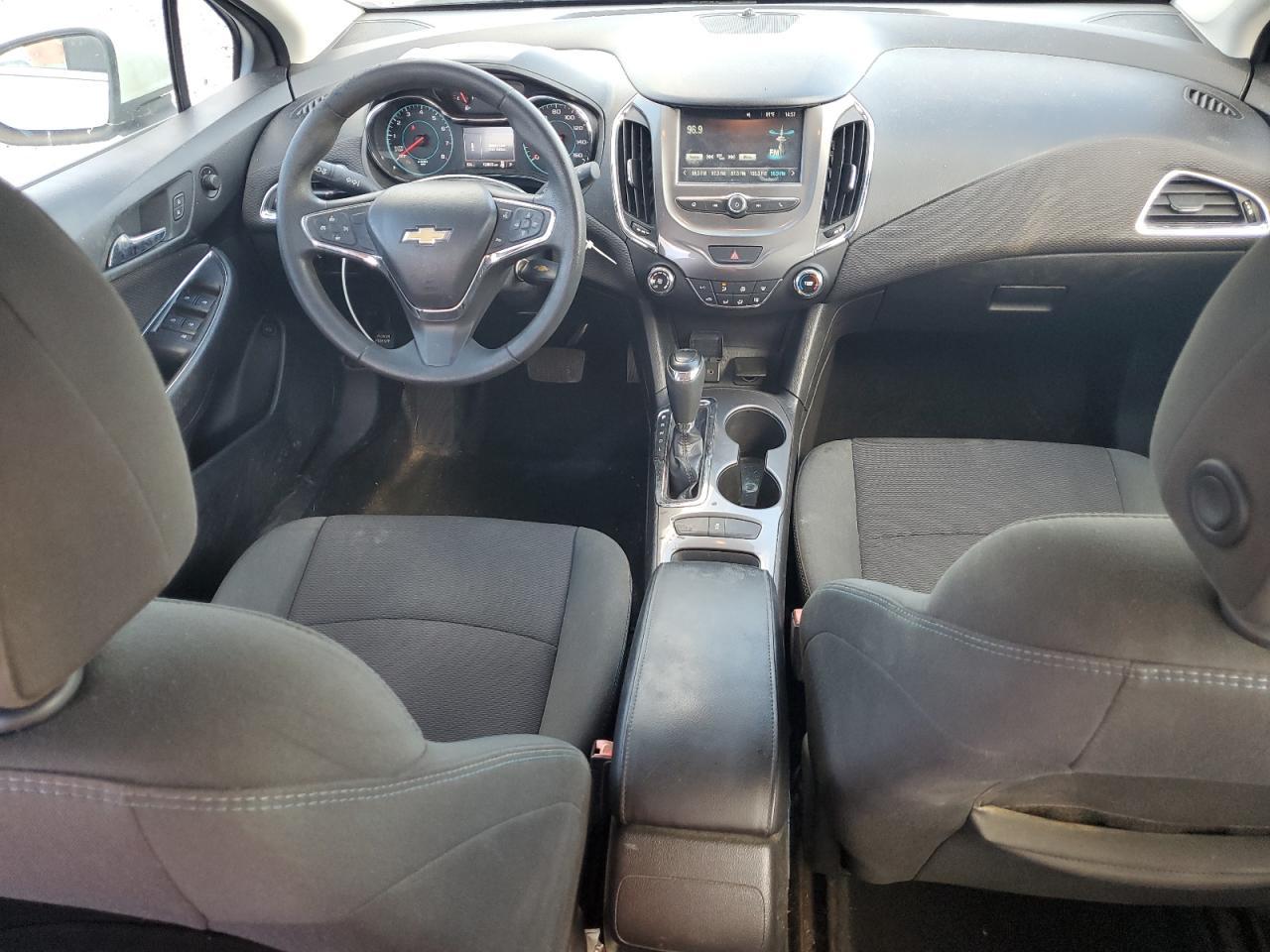 2017 CHEVROLET CRUZE