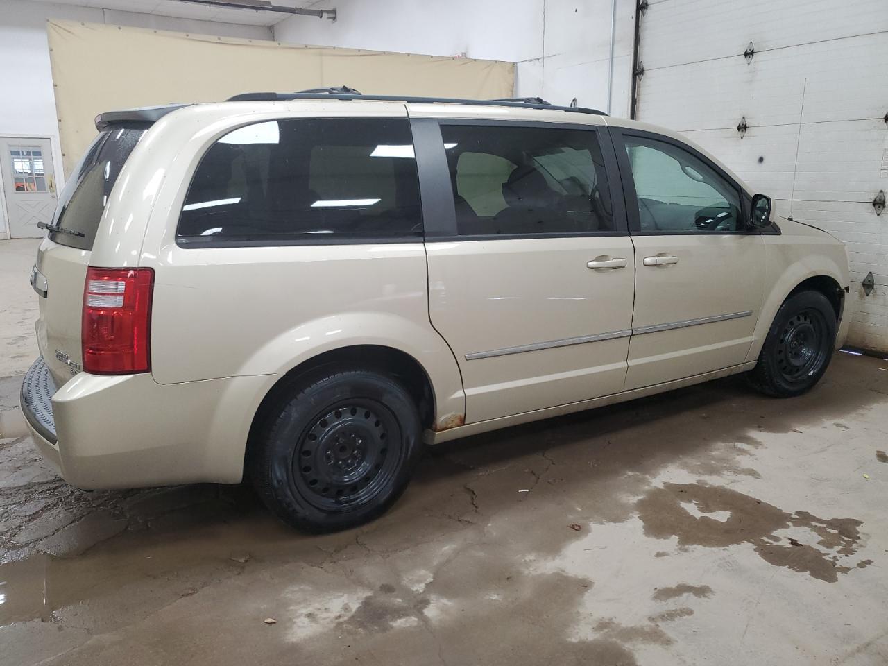 2010 DODGE GRAND CARAVAN