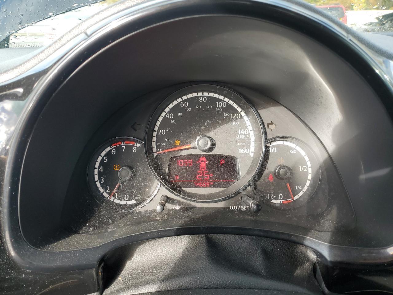 2016 VOLKSWAGEN Beetle