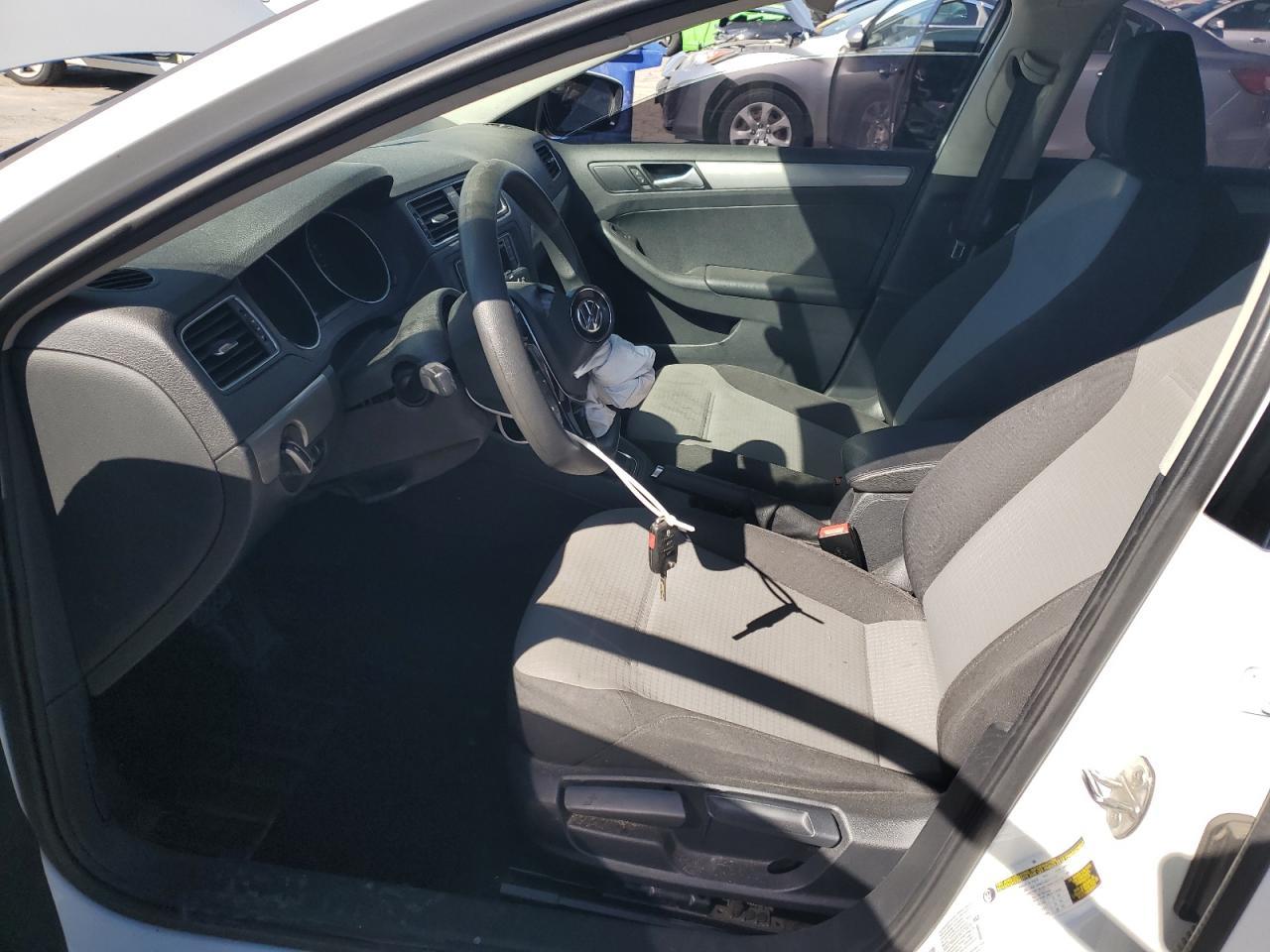 2017 VOLKSWAGEN JETTA