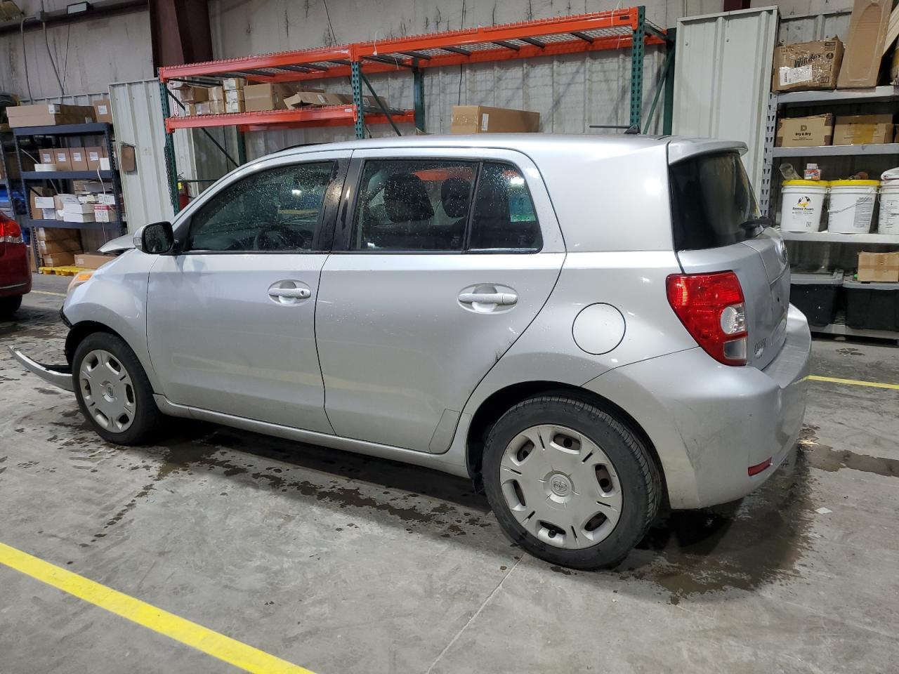 2010 TOYOTA SCION
