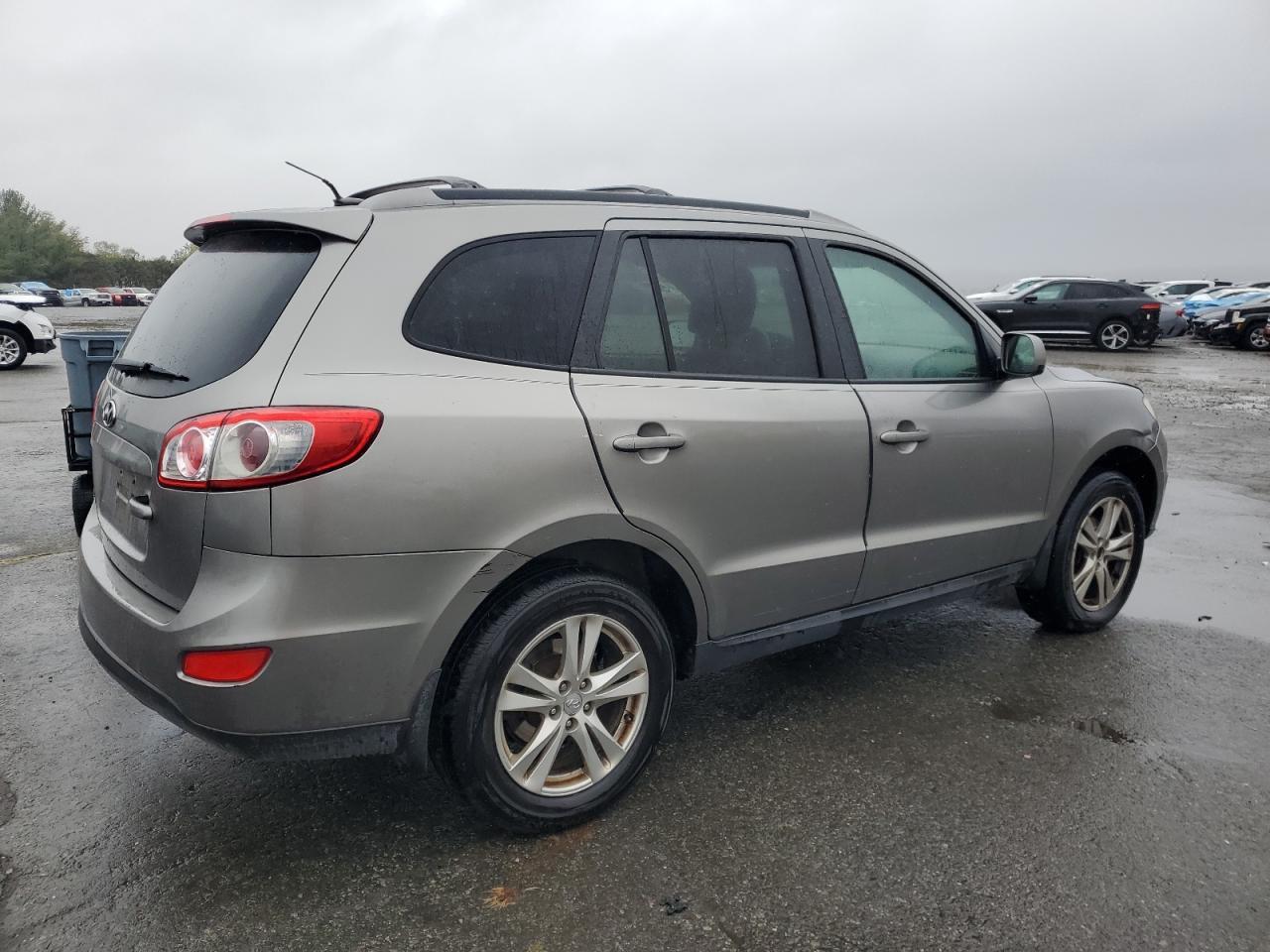 2012 HYUNDAI SANTA FE