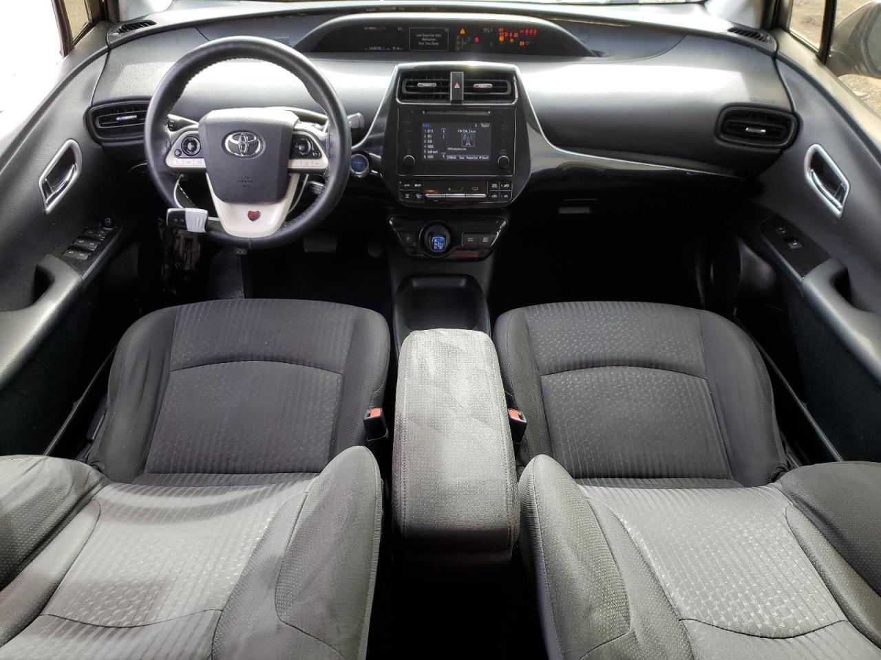 2017 TOYOTA PRIUS