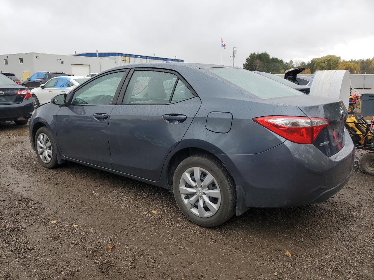 2015 TOYOTA COROLLA