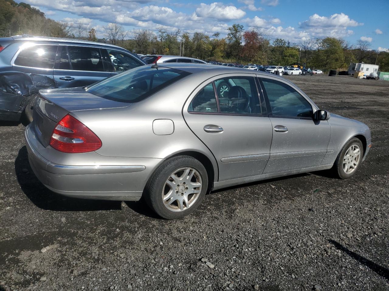 2005 MERCEDES-BENZ E-Class