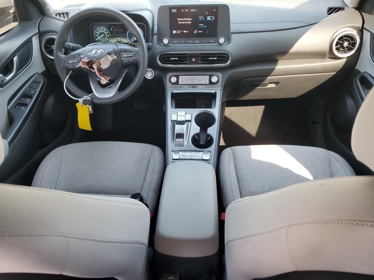 2023 HYUNDAI Kona