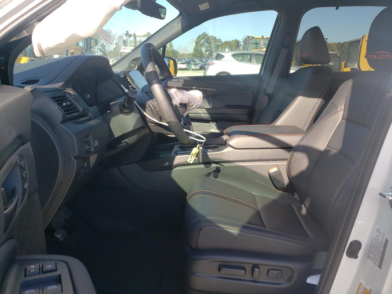 2025 HONDA Passport