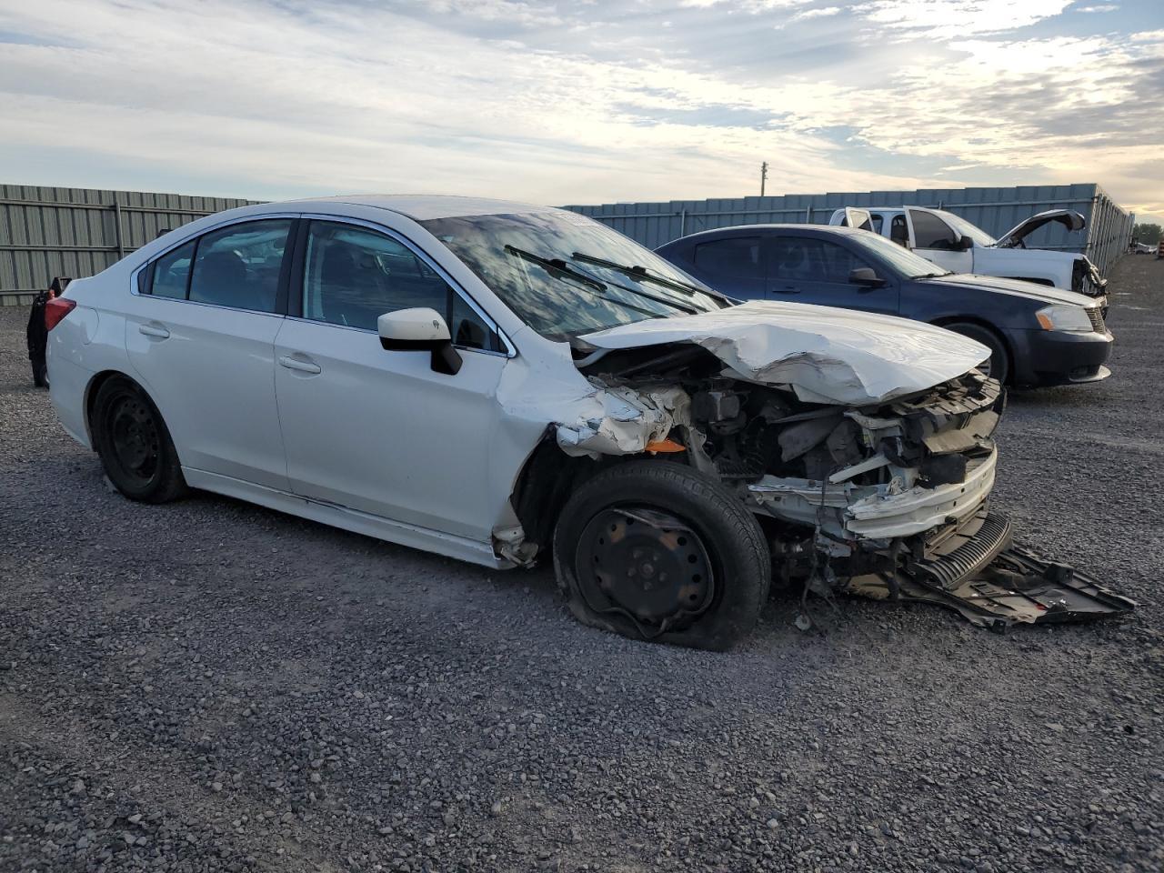 2017 SUBARU Legacy