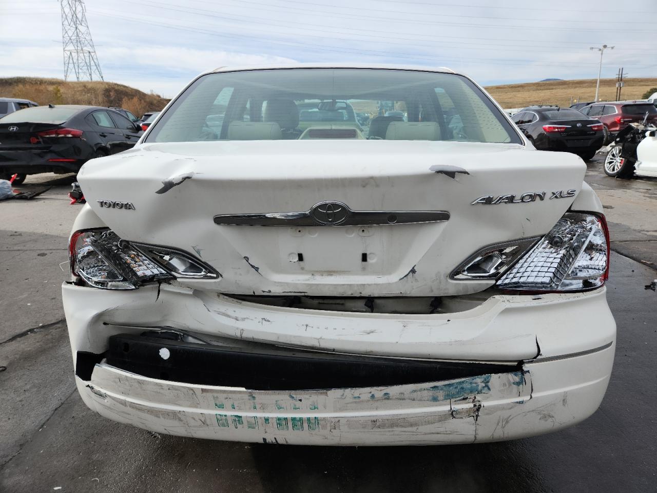 2000 TOYOTA Avalon
