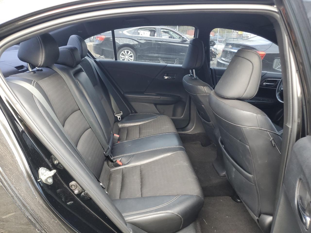 2016 HONDA ACCORD