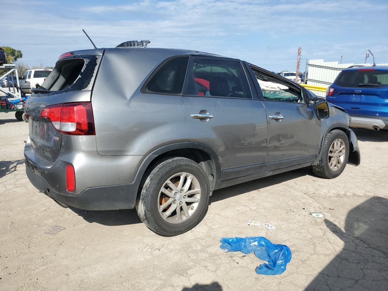 2015 KIA SORENTO