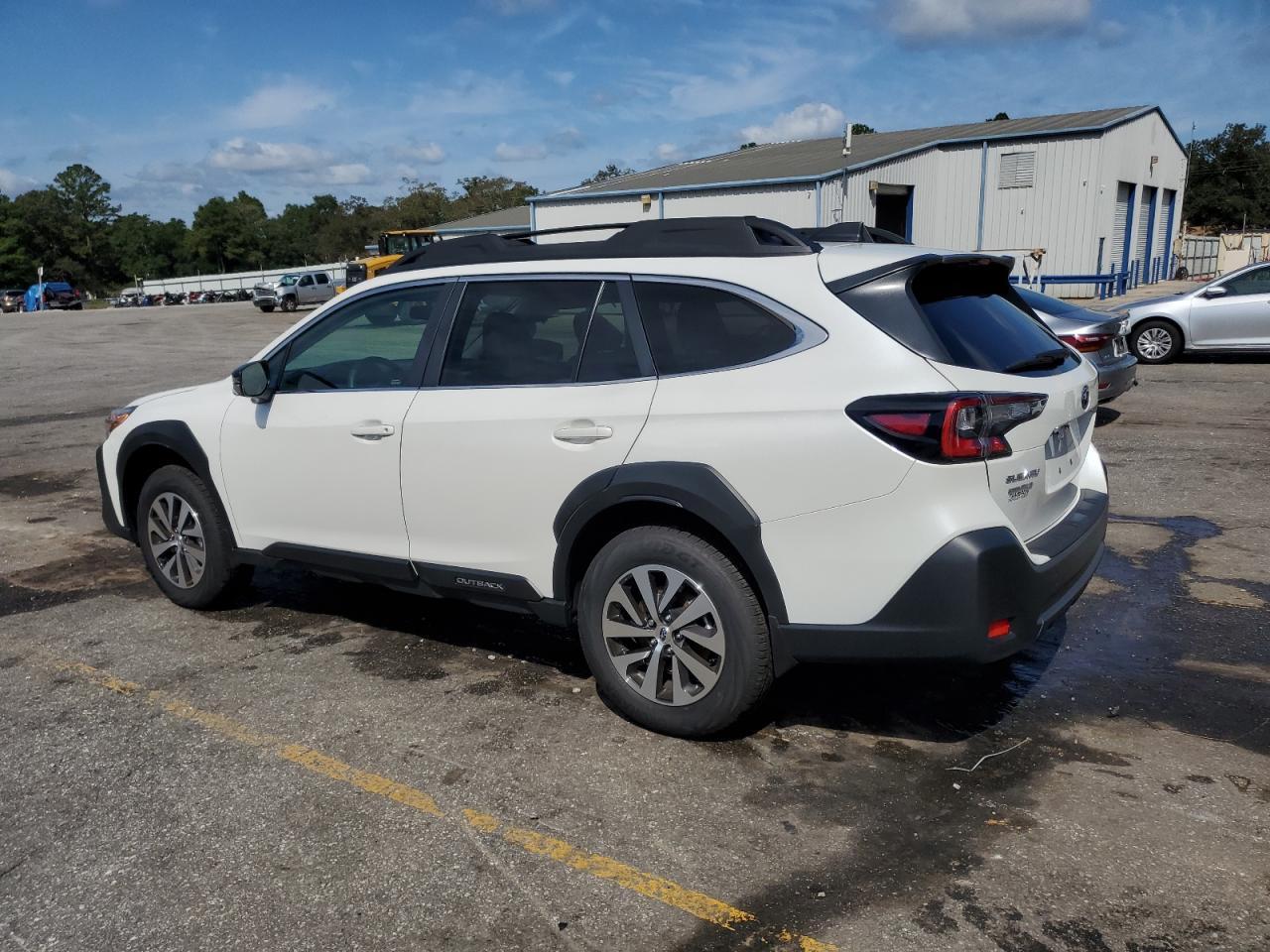 2025 SUBARU Outback