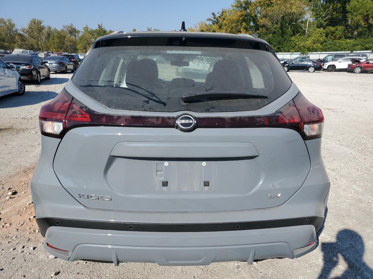 2024 NISSAN KICKS