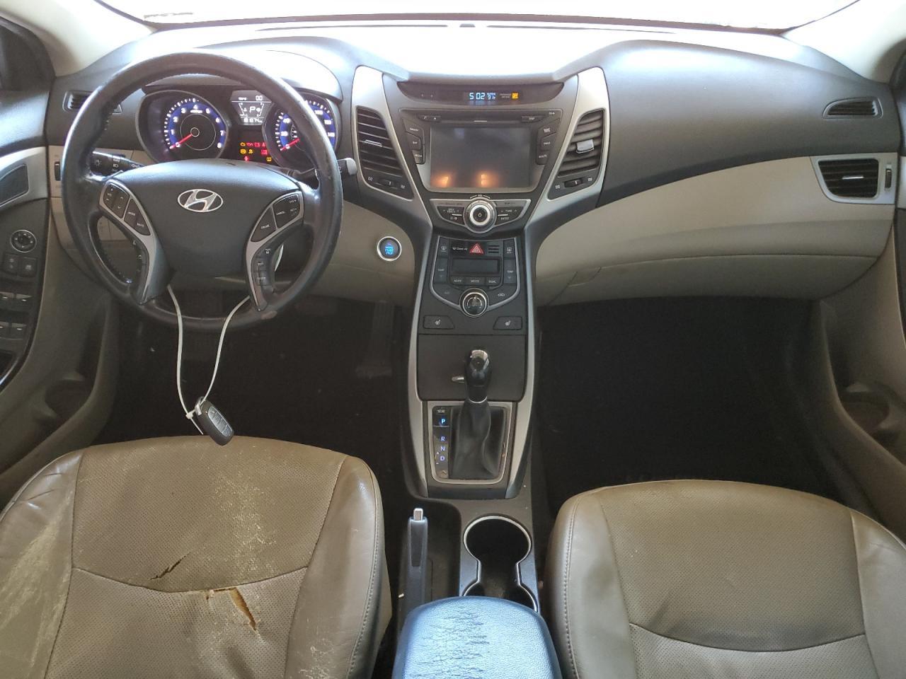 2014 HYUNDAI ELANTRA