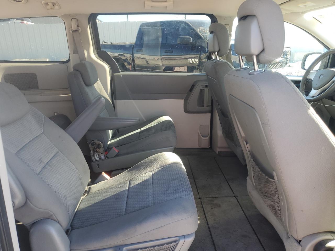 2010 DODGE GRAND CARAVAN