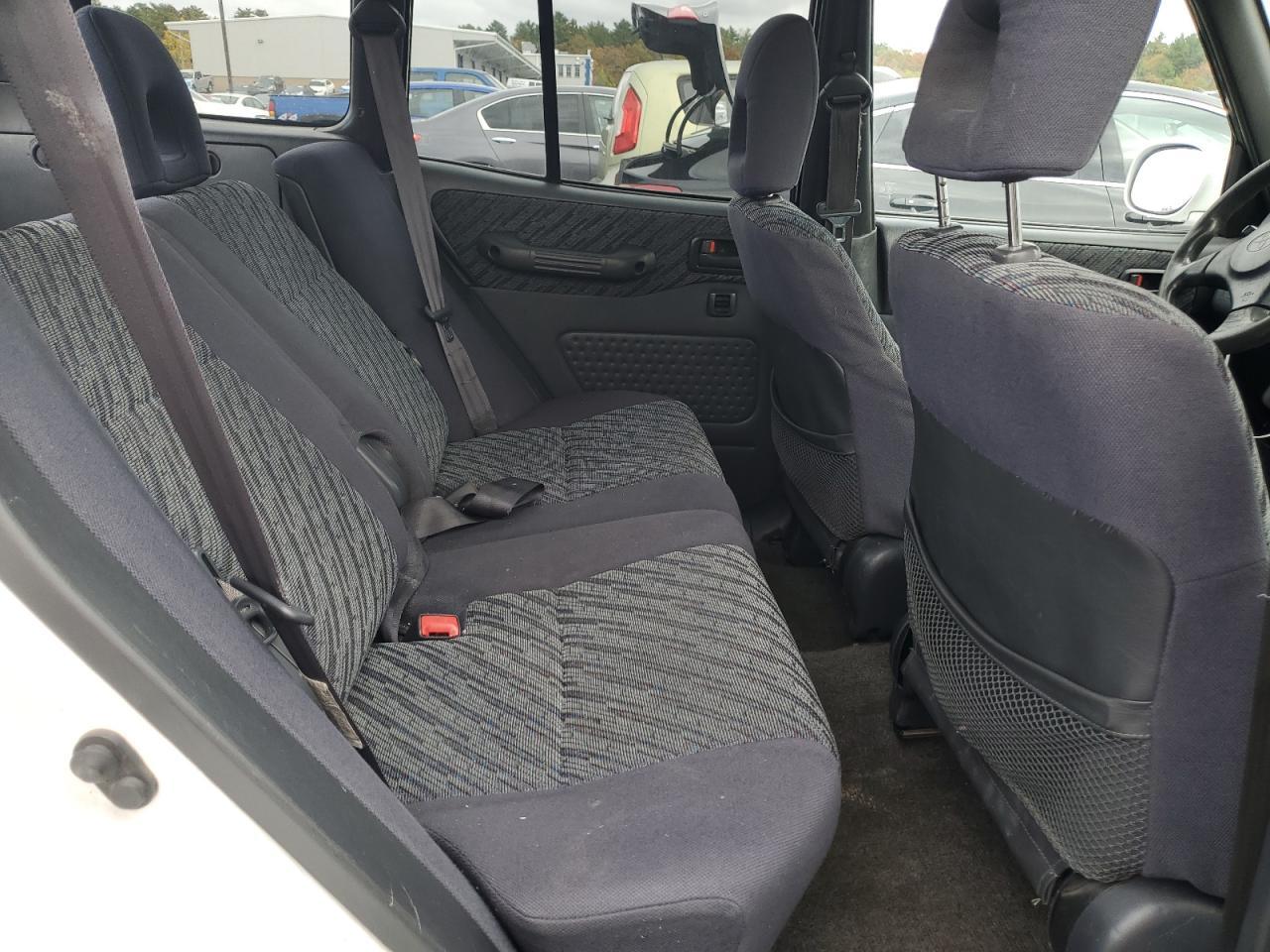 2000 TOYOTA RAV4