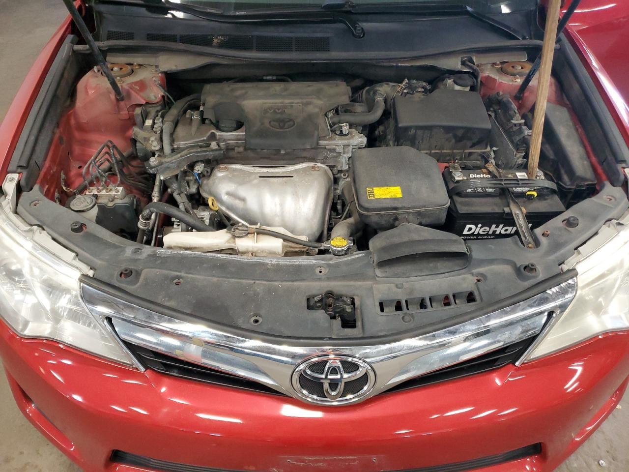2013 TOYOTA CAMRY