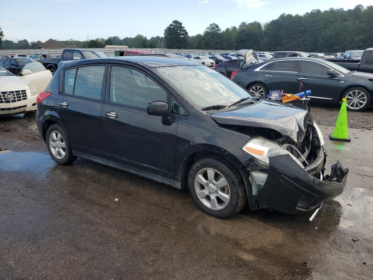 2012 NISSAN VERSA