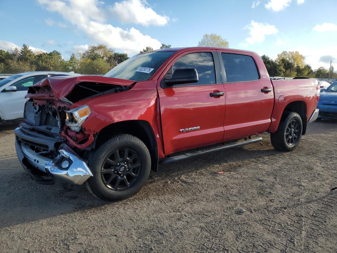 2017 TOYOTA TUNDRA
