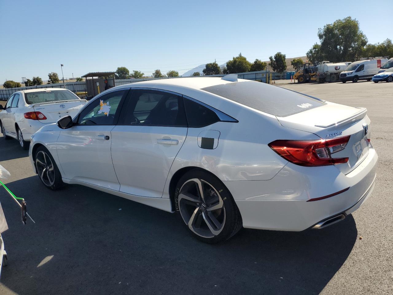2018 HONDA ACCORD