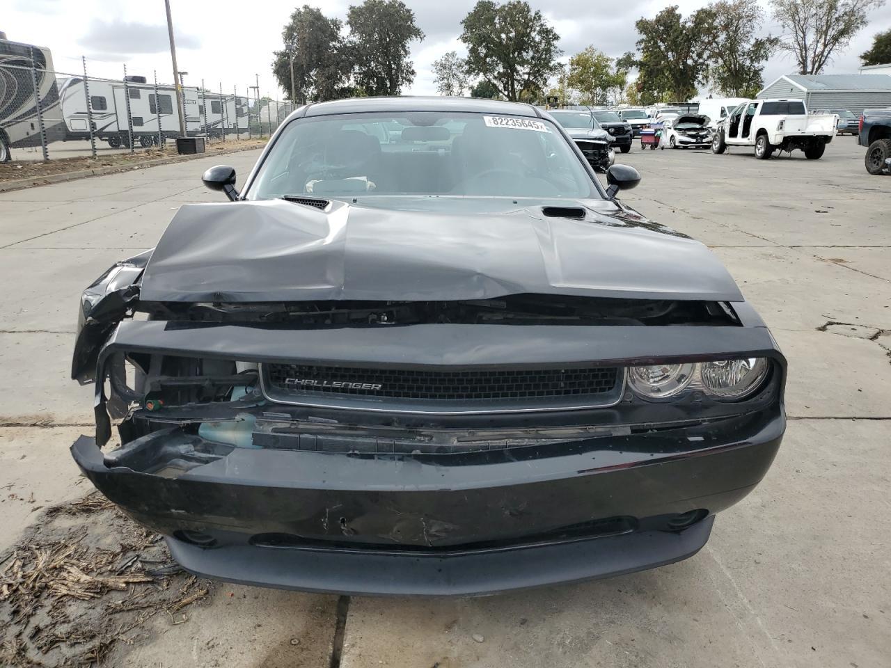 2013 DODGE Challenger