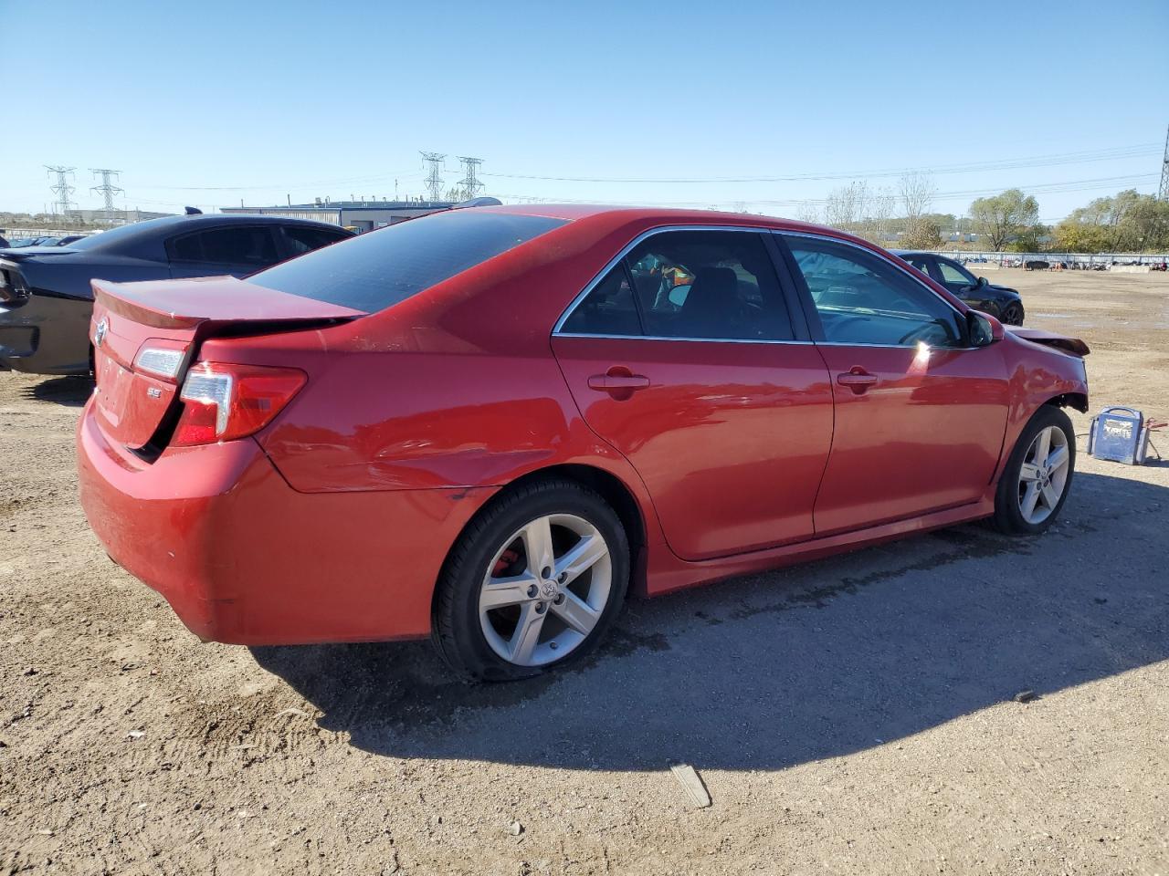 2014 TOYOTA CAMRY
