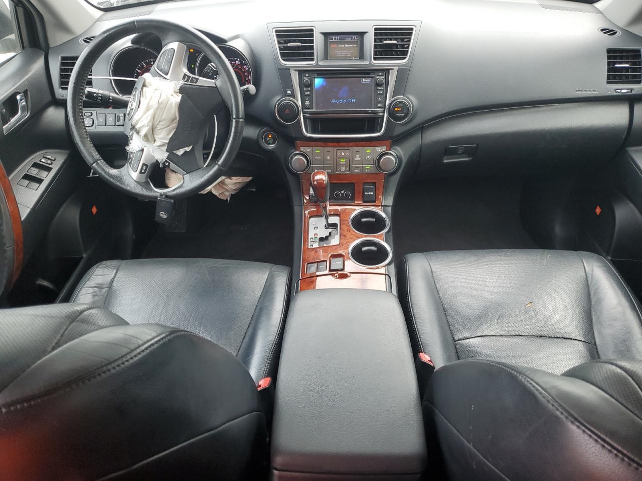 2013 TOYOTA HIGHLANDER