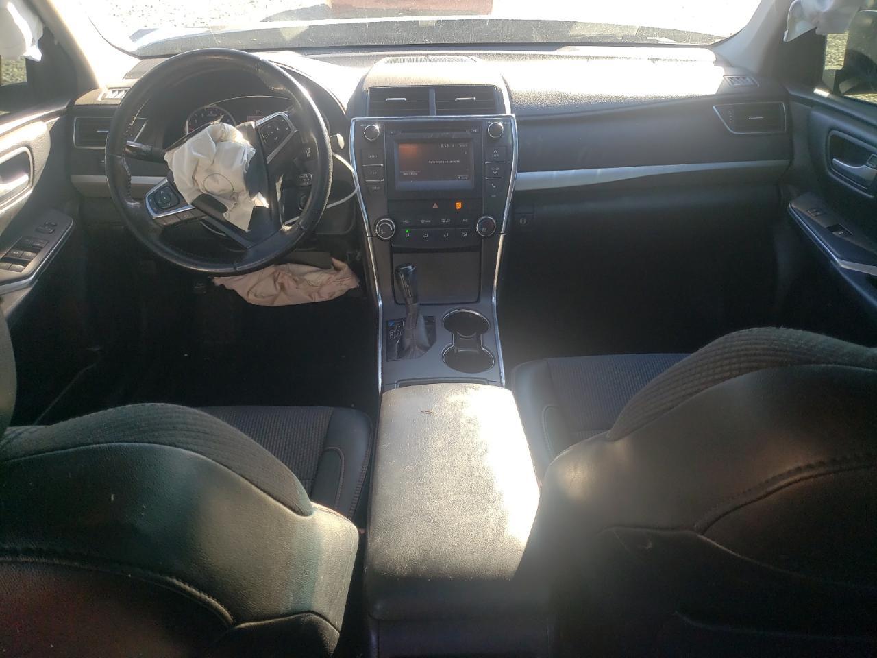 2016 TOYOTA CAMRY