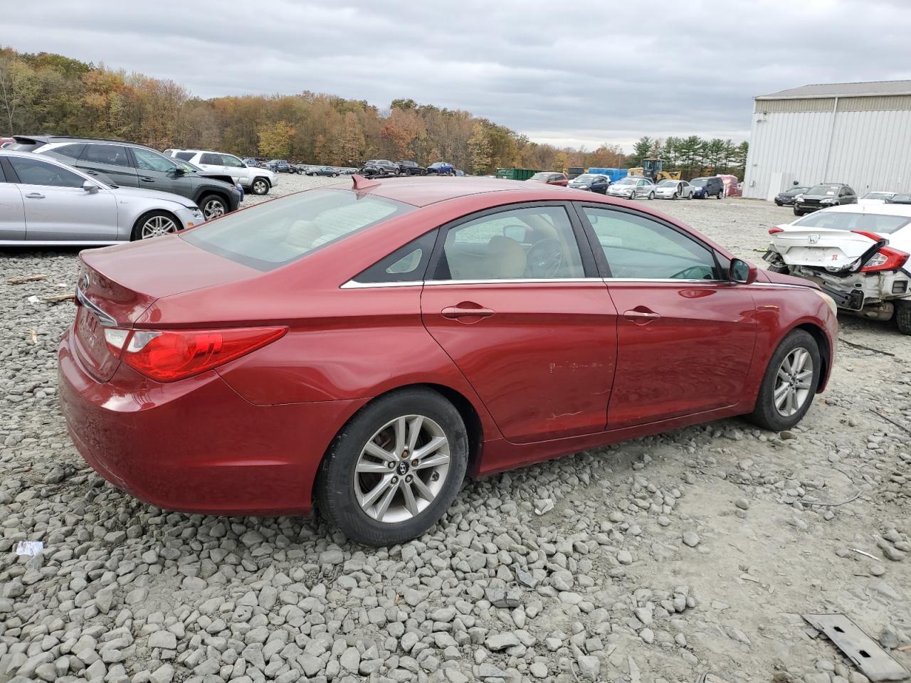 2011 HYUNDAI SONATA