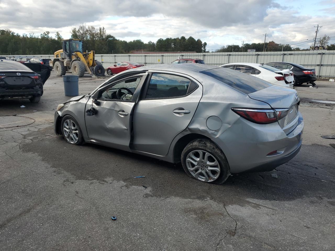 2016 TOYOTA SCION