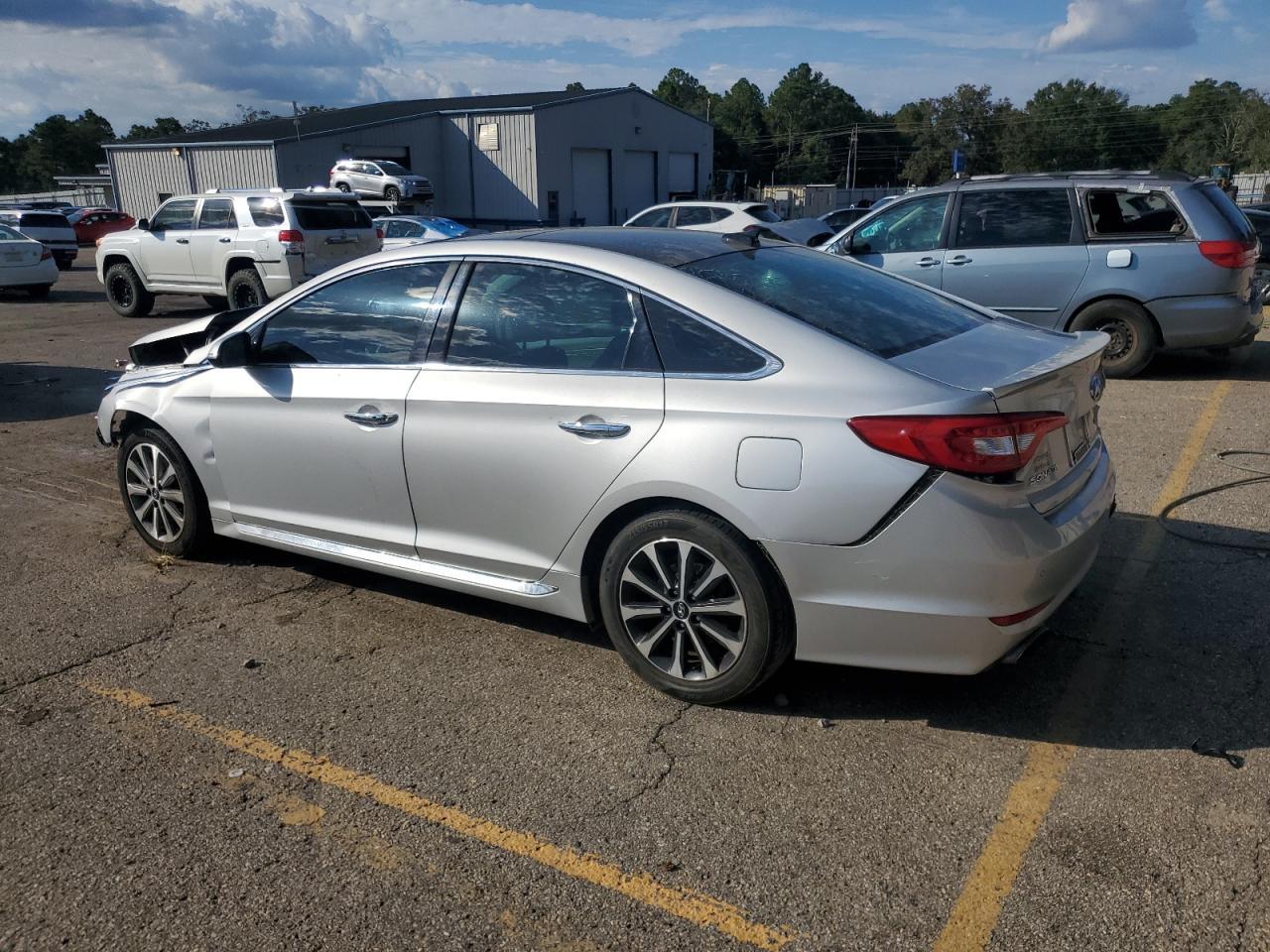 2016 HYUNDAI SONATA