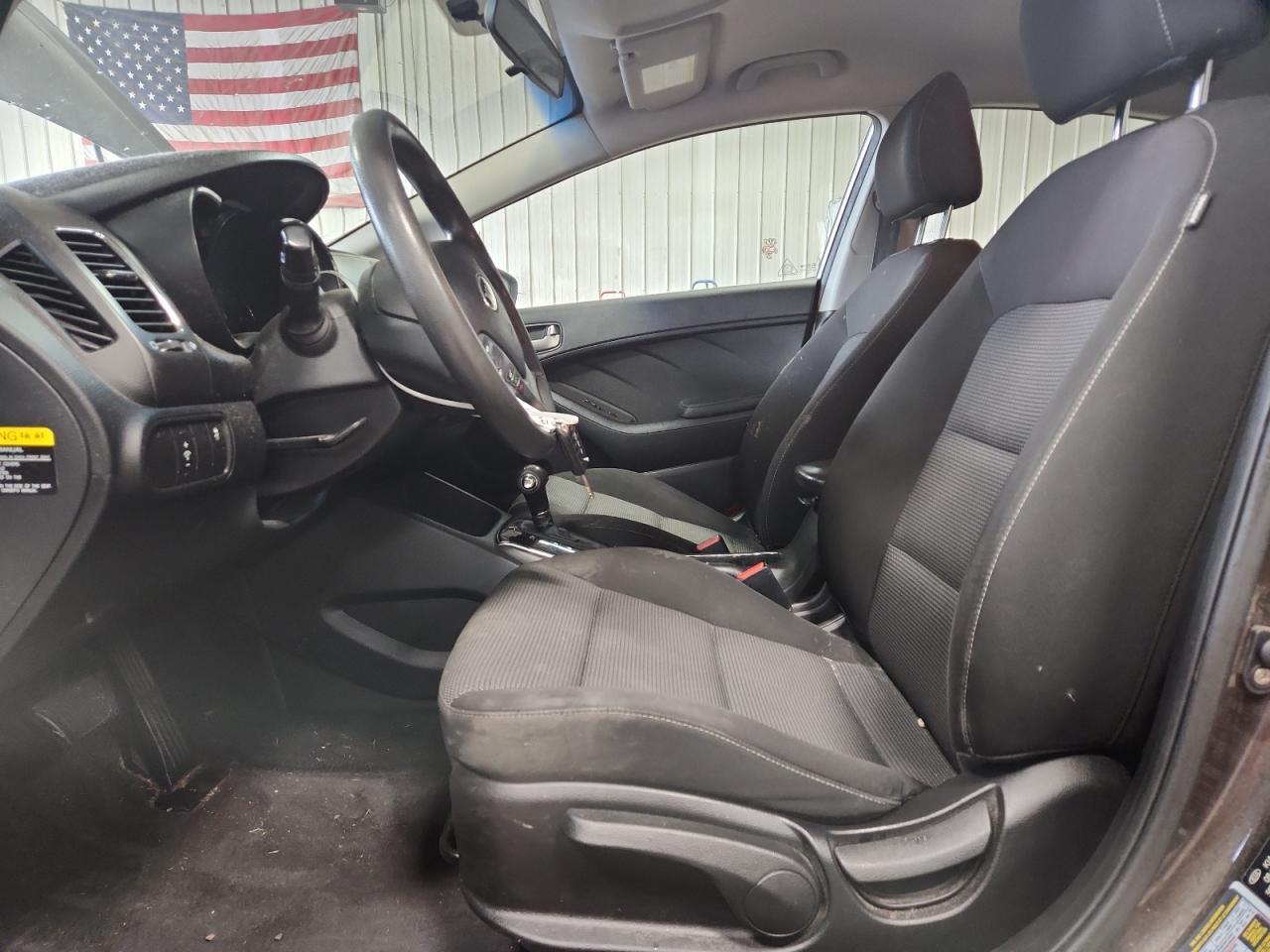 2017 KIA FORTE
