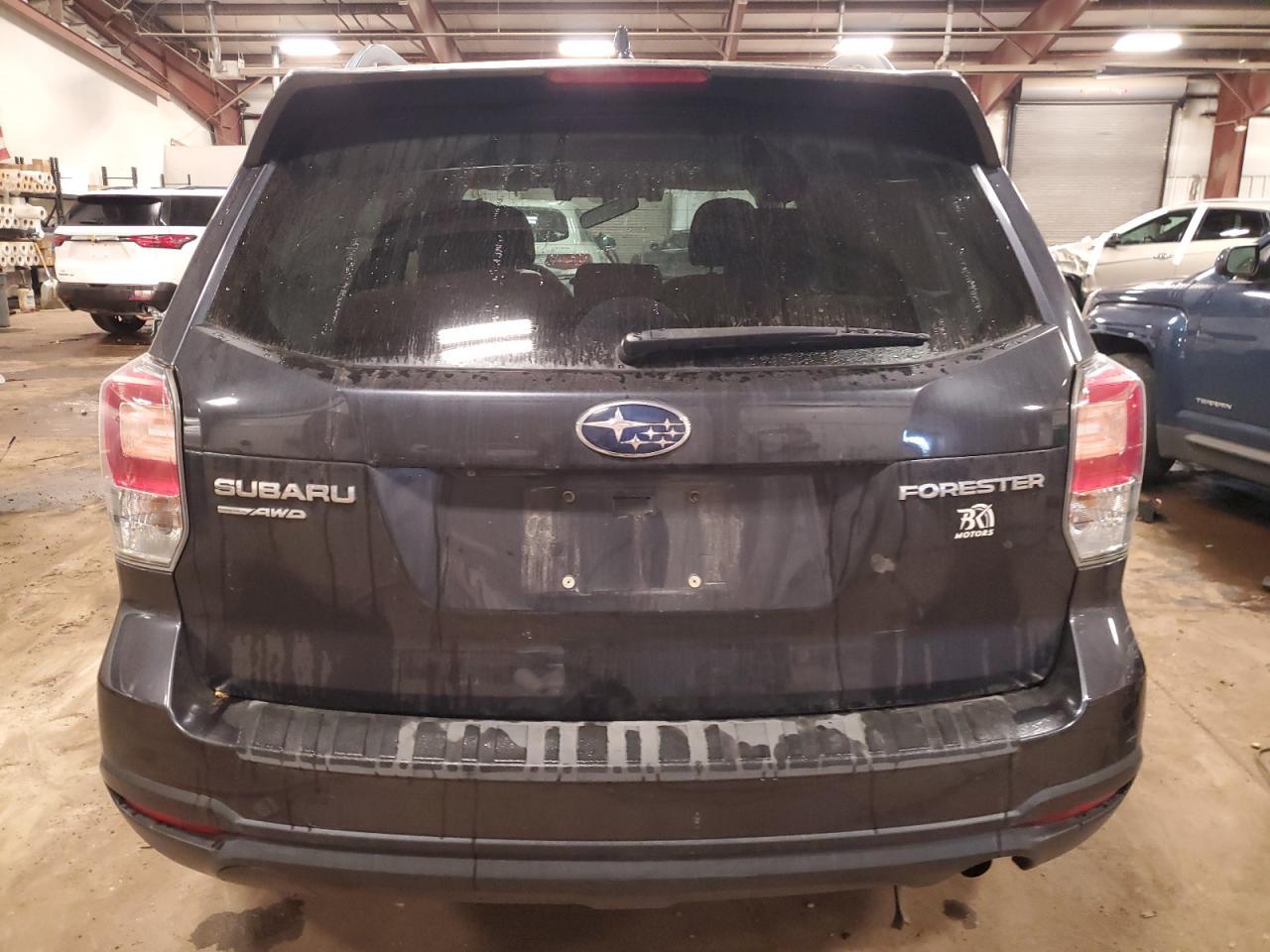 2018 SUBARU FORESTER