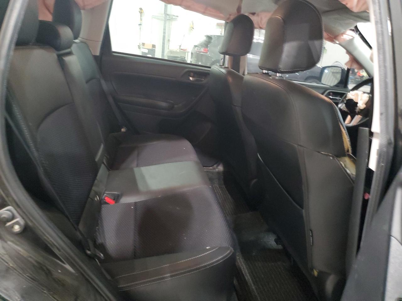 2018 SUBARU FORESTER