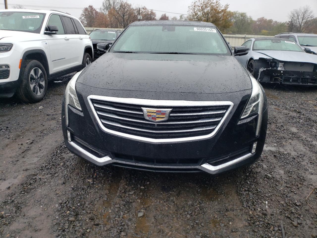 2017 CADILLAC CT6